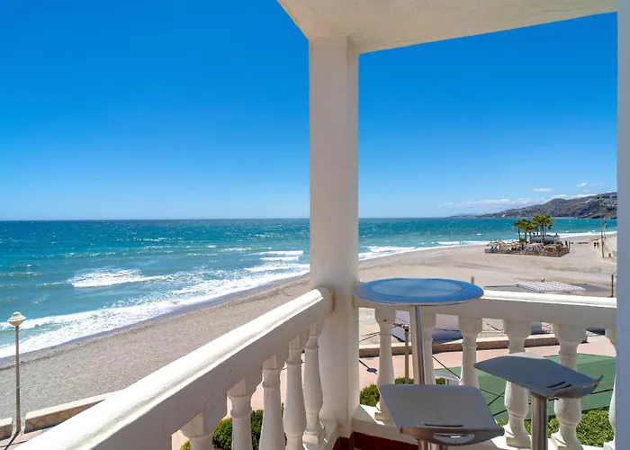 公寓 Stella Maris Beachfront 1j By Casasol