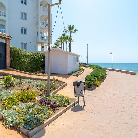 Stella Maris Beachfront 1j By Casasol شقة نيرخا